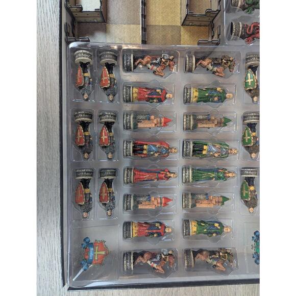 Crusade & Conquer Modern Twist On Classic Chess Imports Dragon & Martin Maheu - Picture 8 of 9